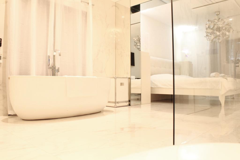 Shangtasia Luxury Art Room Grimaud Exterior photo