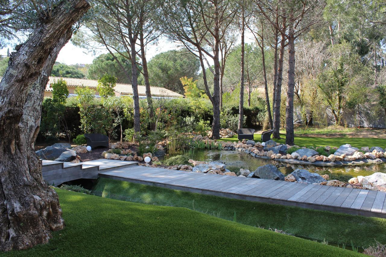 Shangtasia Luxury Art Room Grimaud Exterior photo